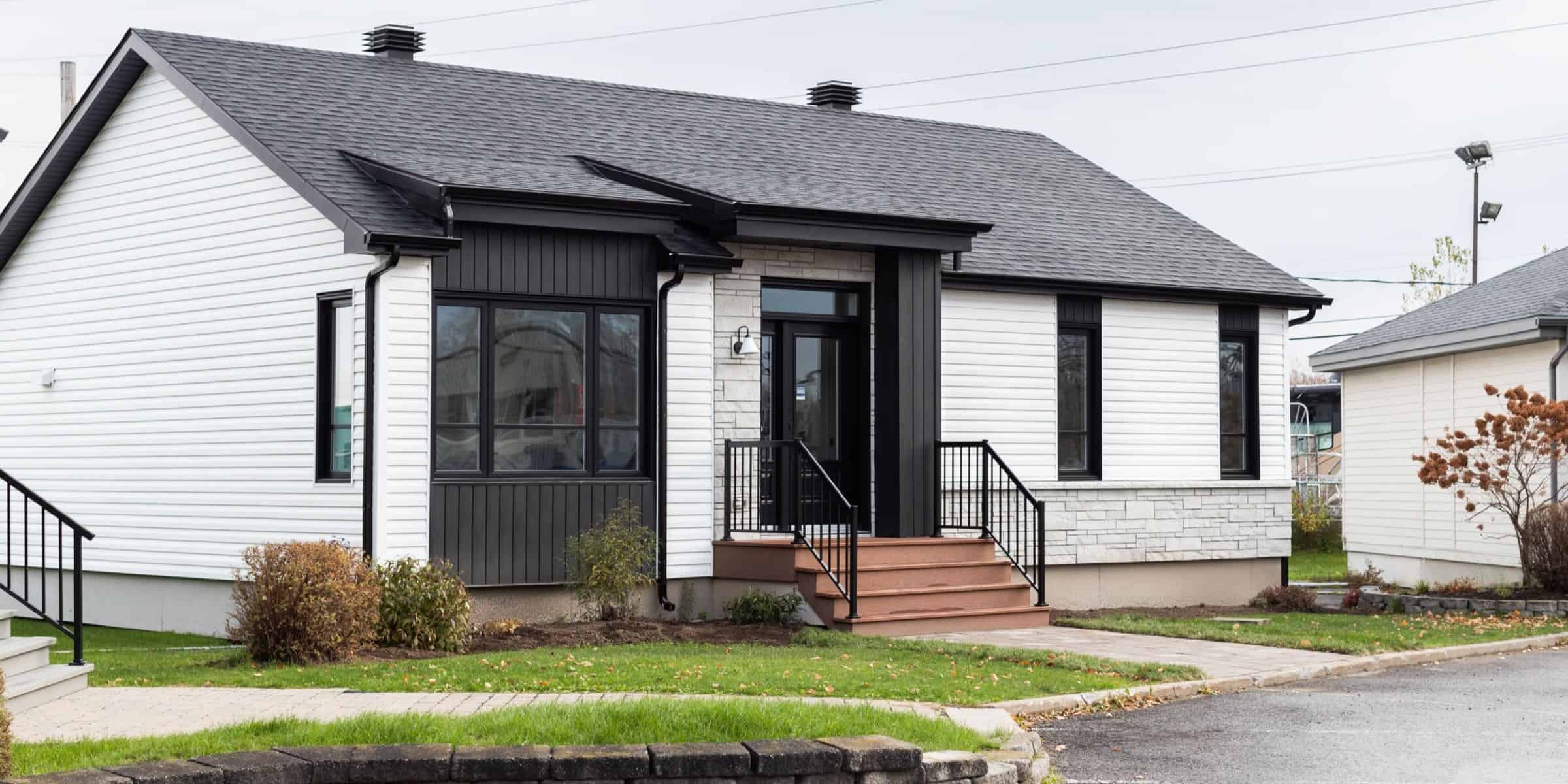 le Modèle Noova est un plain-pied de style contemporain. vu extérieur